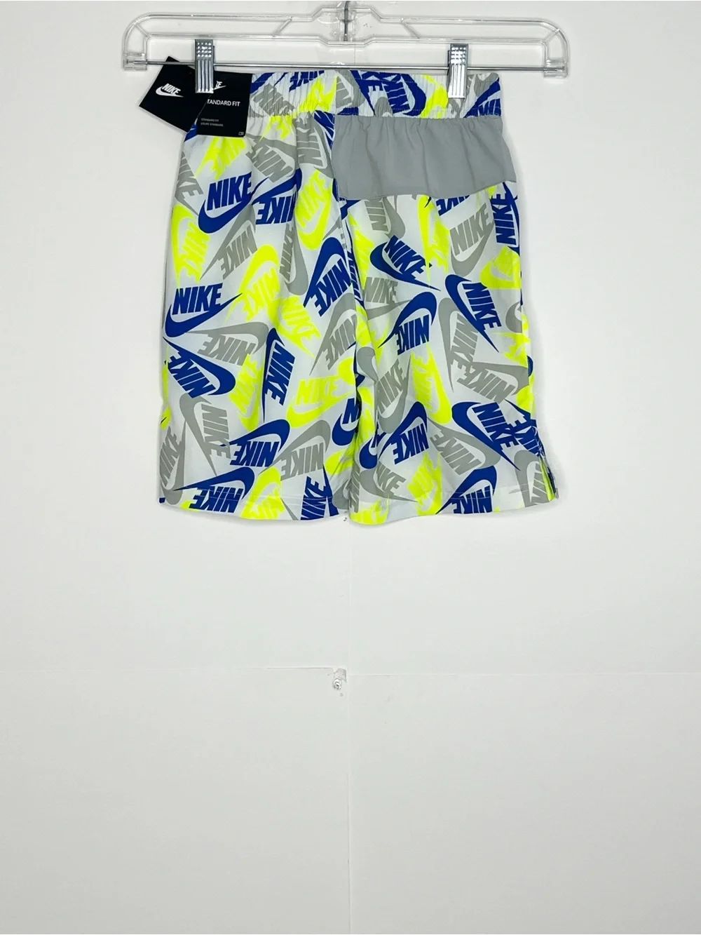 Nike Boys Printed Shorts Size XL